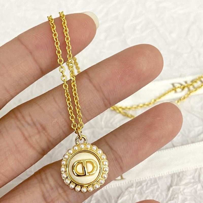 chr1st1an D10r necklaces
